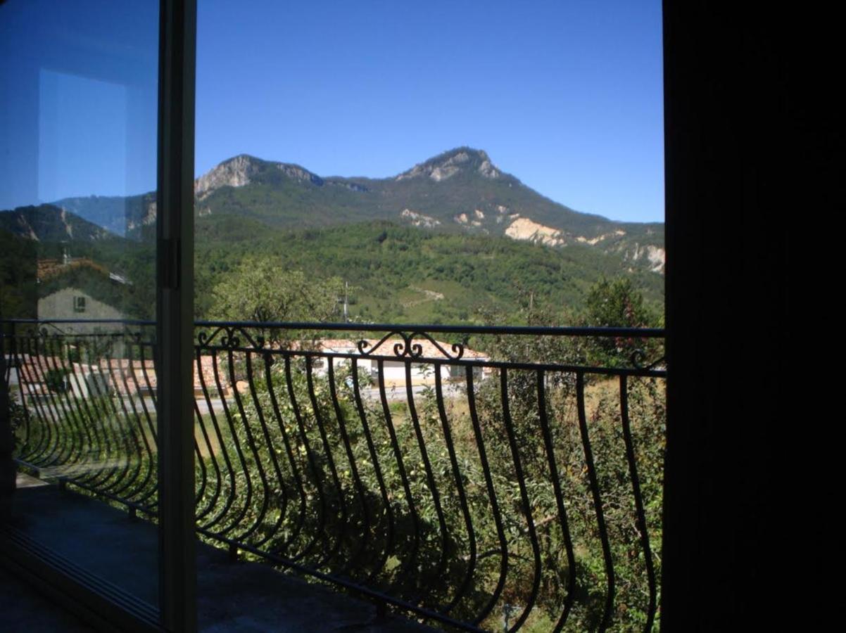 Bnb Castellane Chambre D'Hotes B&B Zewnętrze zdjęcie