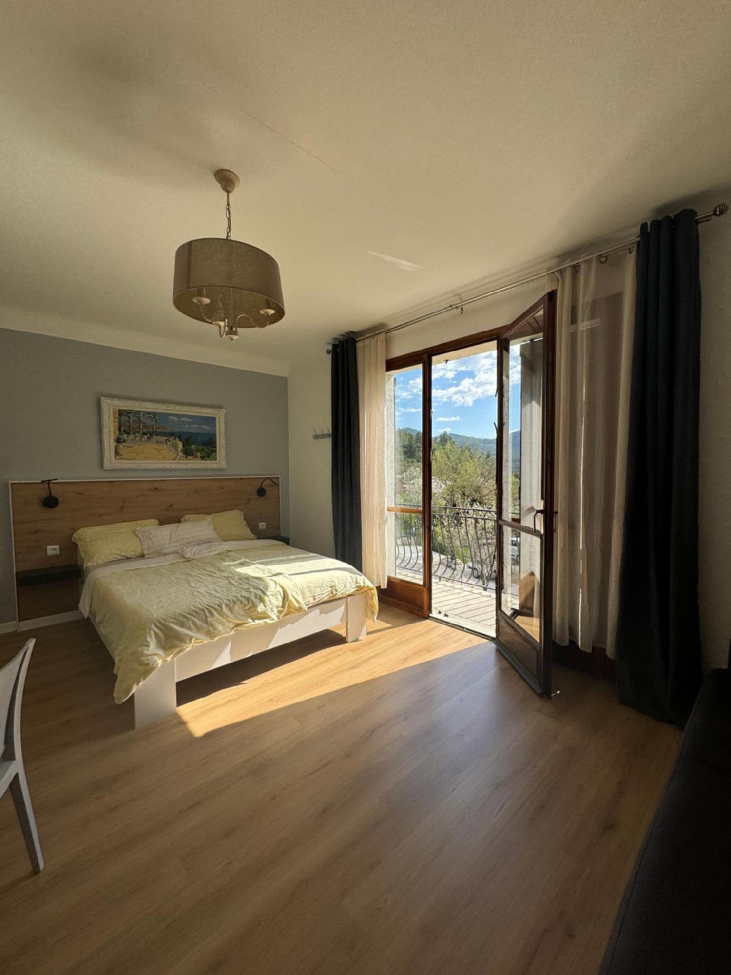 Bnb Castellane Chambre D'Hotes B&B Zewnętrze zdjęcie