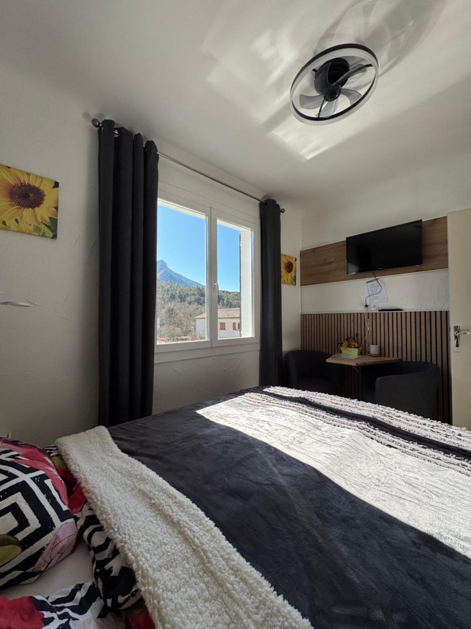 Bnb Castellane Chambre D'Hotes B&B Zewnętrze zdjęcie